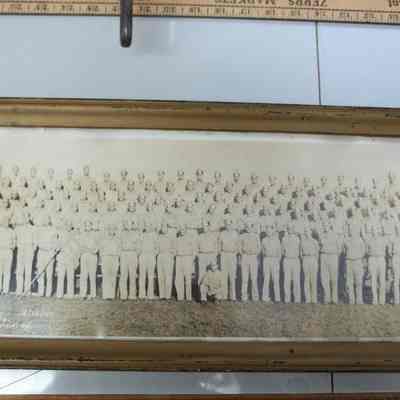 Photograph, group, right side