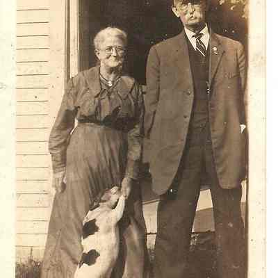 Lafayette M. Talbert & Nancy Jane Engle Talbert w/ Dog