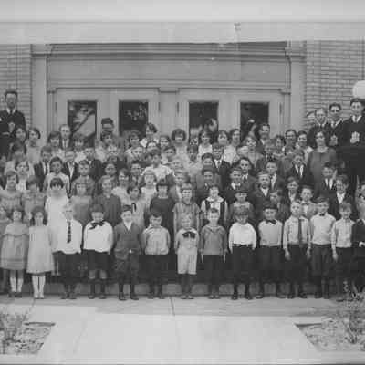 class photo middle view