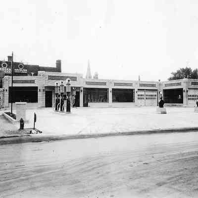 Robbins Service Station