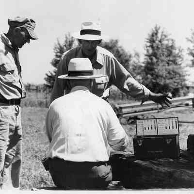 J. T. Murphy/Horace Davitt