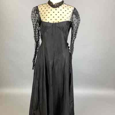 Women’s Black Taffeta Dress