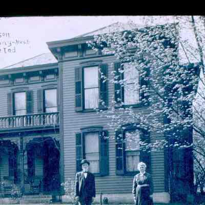 Thurston, Eden, Residence