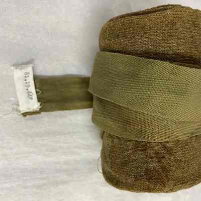 1981.019.044F: WWI leggins