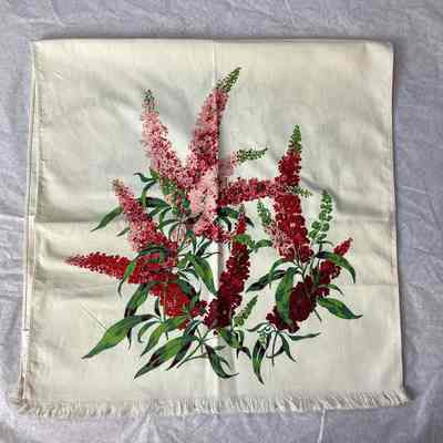 Cream Floral Dresser Scarf