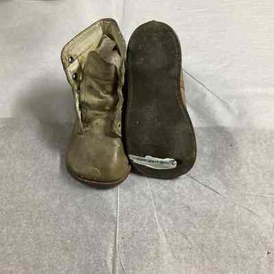 Children’s Gray Leather High-Top Booties