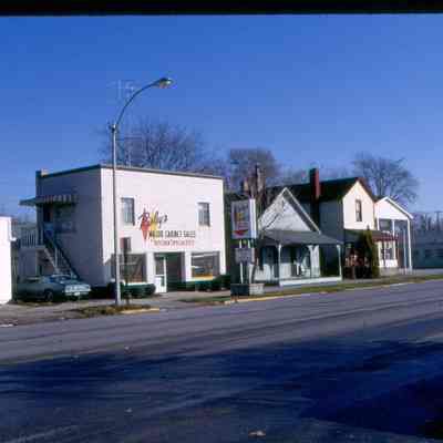 Risley's Cabinet Sales