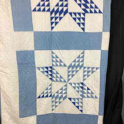 Blue & White Twinkling Star Quilt