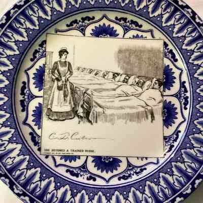 2001.016.001R: She becomes a trained nurse.