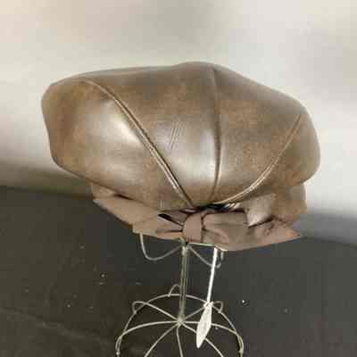 Women's Brown Leather Beret