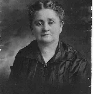 Mary Fairbanks Grover