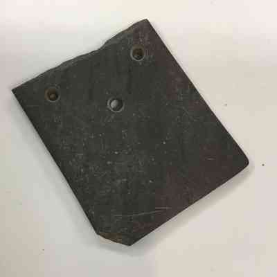 Gorget/Slate Broken