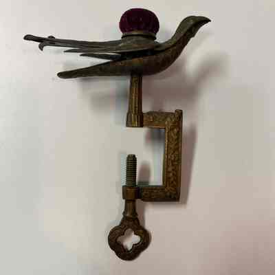 Metal Bird Sewing Clamp