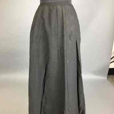 Women's Black Mourning Skirt