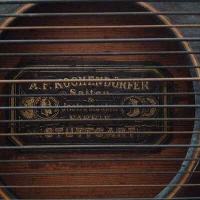 Large zither label