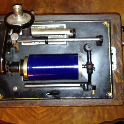 Edison wax cylinder player - top - with When I Get You Alone To-Night #1602 on the player