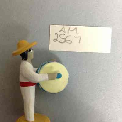 Figurine