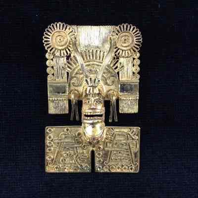 "God of Death Brooch"