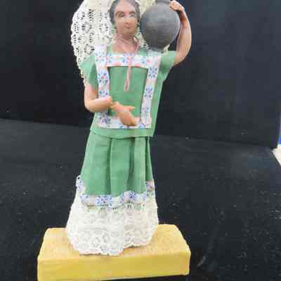 Figurine