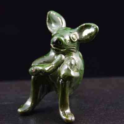 Figurine