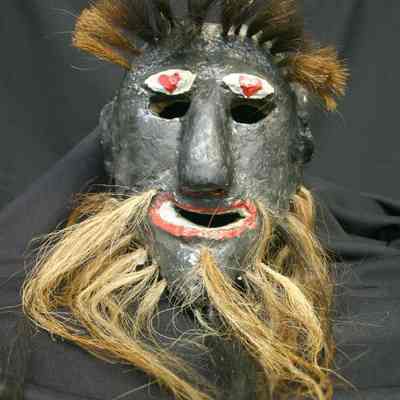 Semana Santa mask: Copyright: IMAS