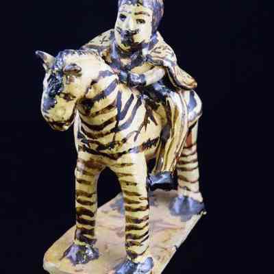 Figurine