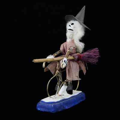 Figurine