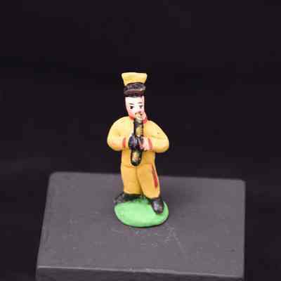 Clay musician figures