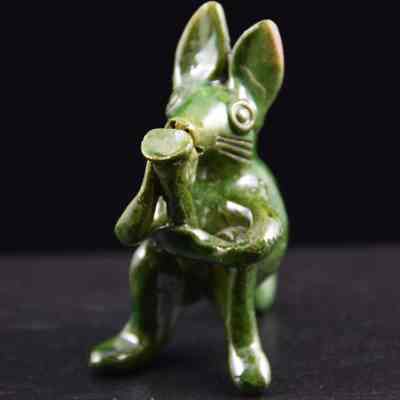 Figurine