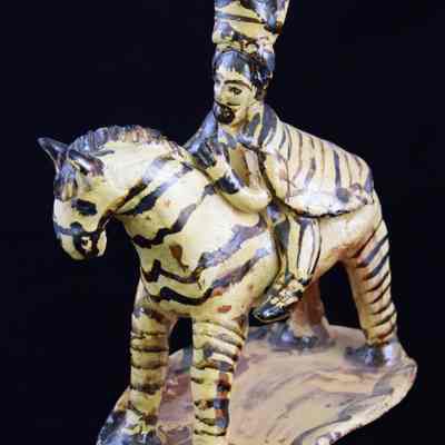 Figurine