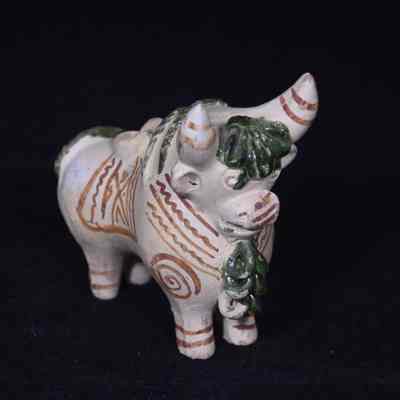 Figurine