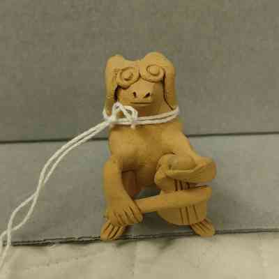 Ceramic Animal Figurine (Cello)