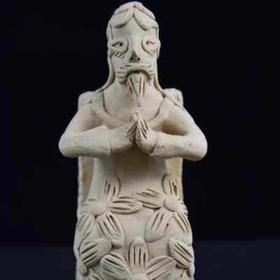 Figurine