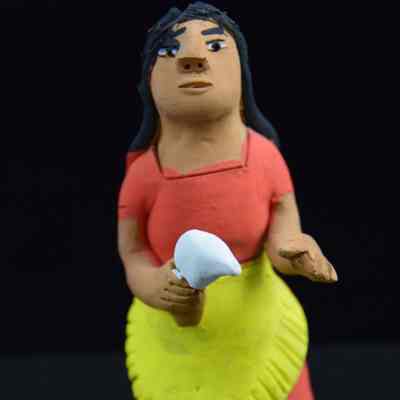 Figurine
