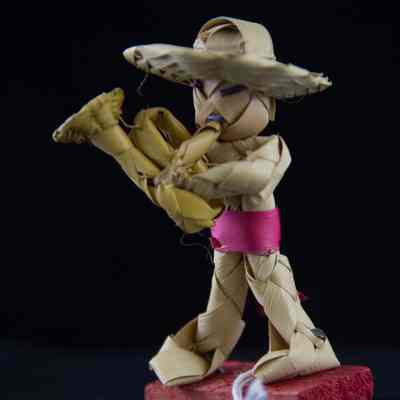 Figurine