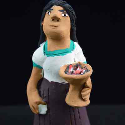 Figurine