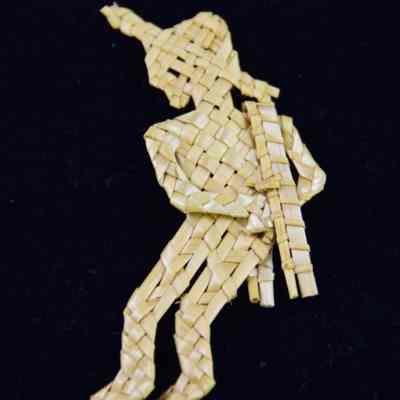 Figurine