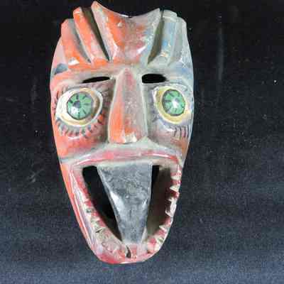 Mask with Extended Tongue