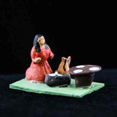 Figurine