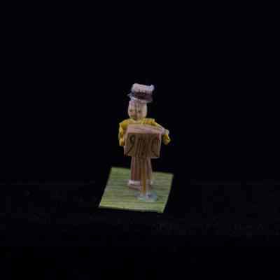 Figurine