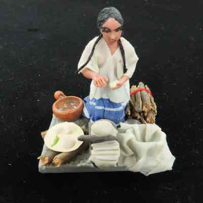 Figurine