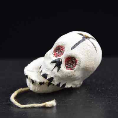 Figurine