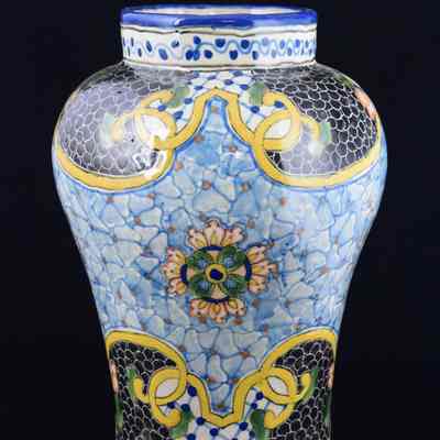 Talavera Urn