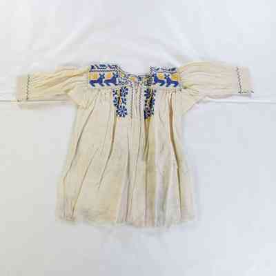 Zapotec child's blouse - blusa