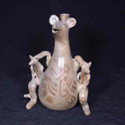 Kangaroo candleholder