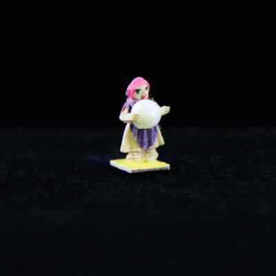 Miniature figure