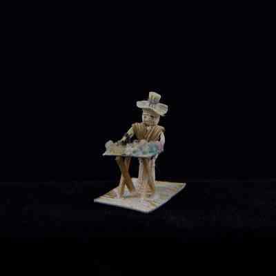 Figurine