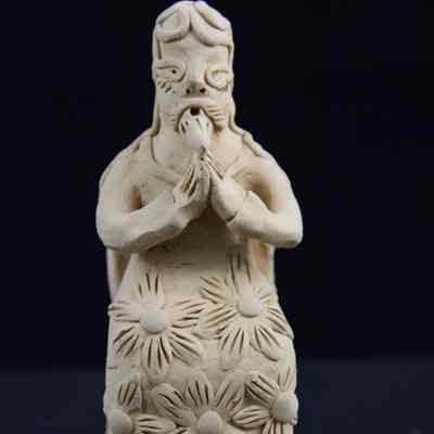 Figurine