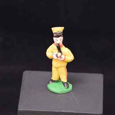 Clay musician figures