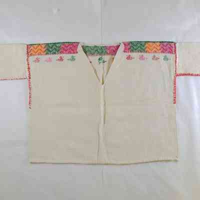 Amuzgo child’s shirt